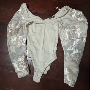 Zara Floral Beige Bodysuit